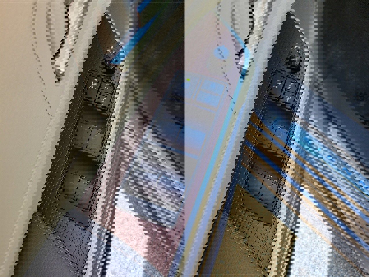 Used 2024 Toyota Sienna XLE image 15