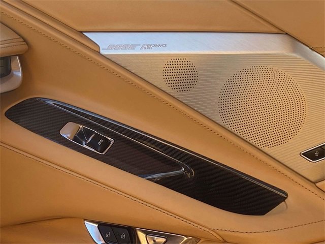 Used 2021 Chevrolet Corvette Stingray w/ Z51 Performance Package image 23