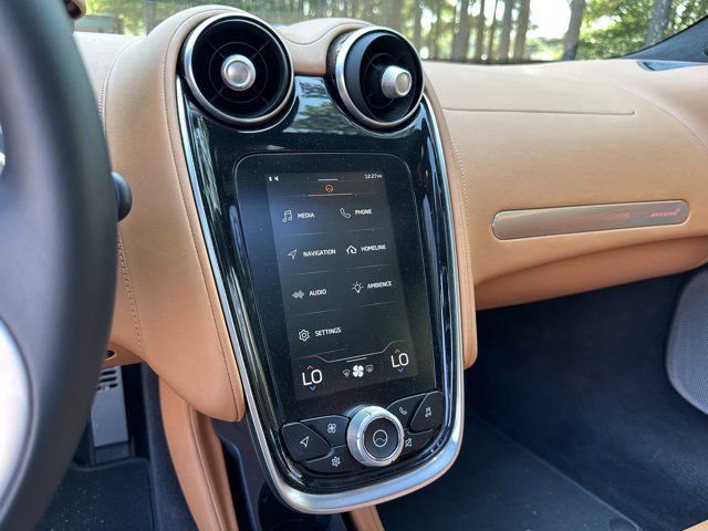 Used 2023 McLaren GT image 30