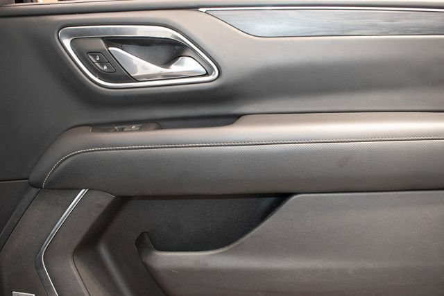 Used 2021 GMC Yukon XL SLT w/ SLT Luxury Plus Package RWD image 14