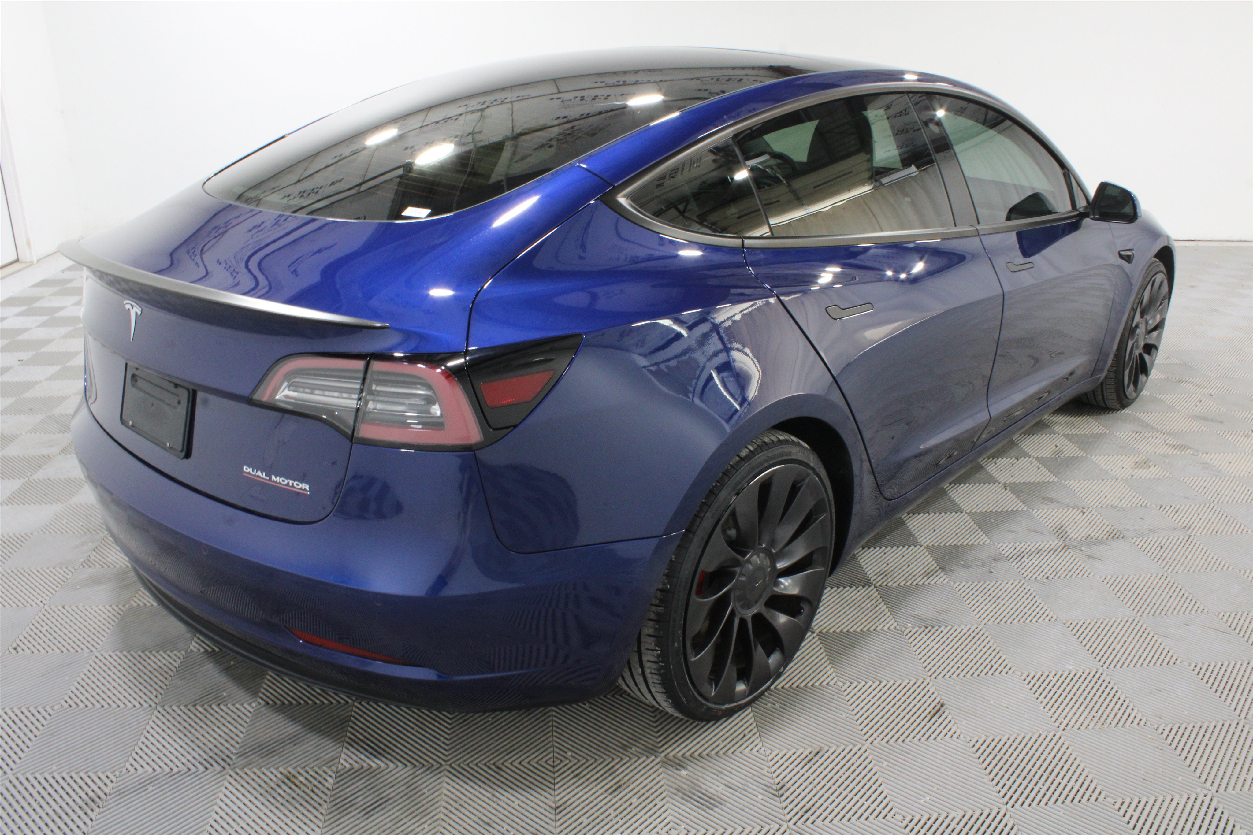 Used 2022 Tesla Model 3 Performance AWD/4WD image 22