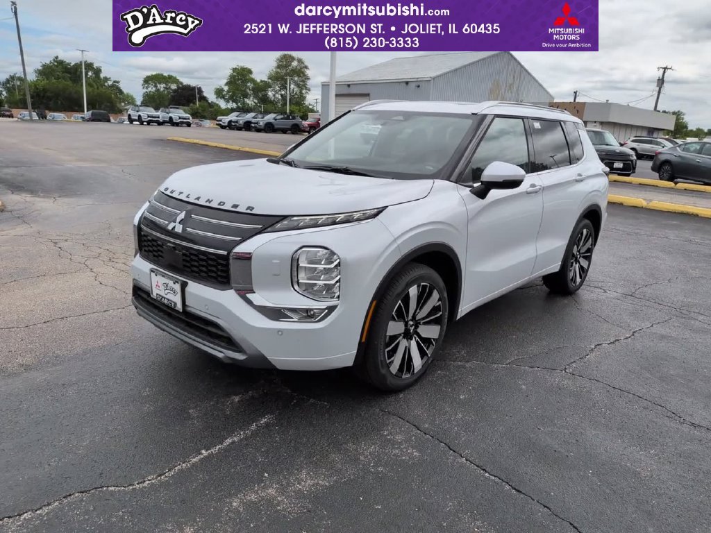 New 2026 Mitsubishi Outlander SEL AWD/4WD image 1