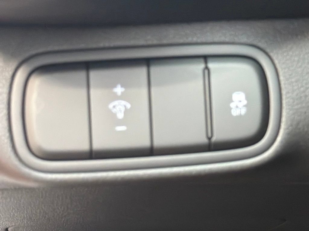 New 2026 Hyundai Venue SEL FWD image 23