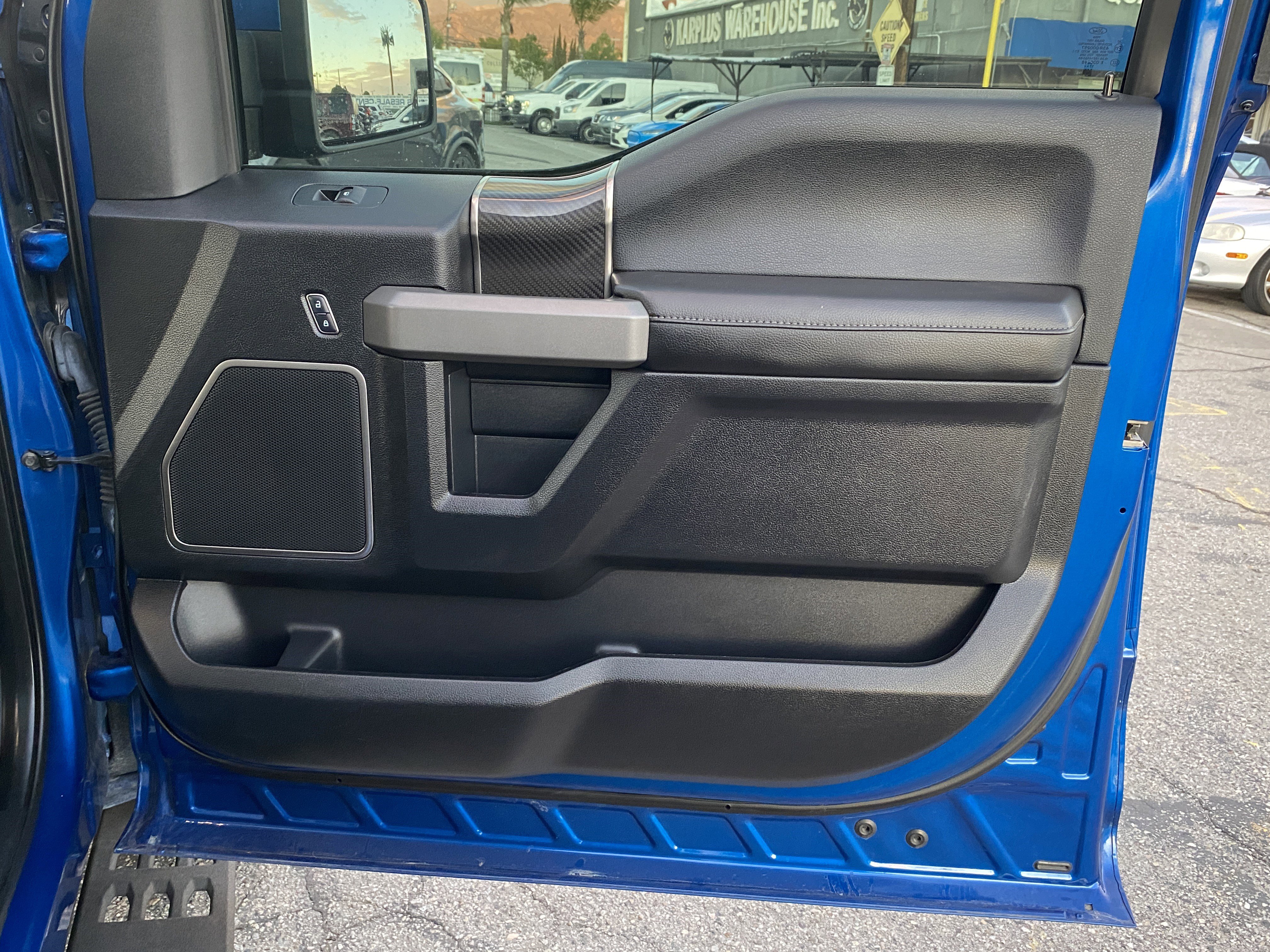 Used 2018 Ford F150 Raptor w/ Equipment Group 802A Luxury image 24