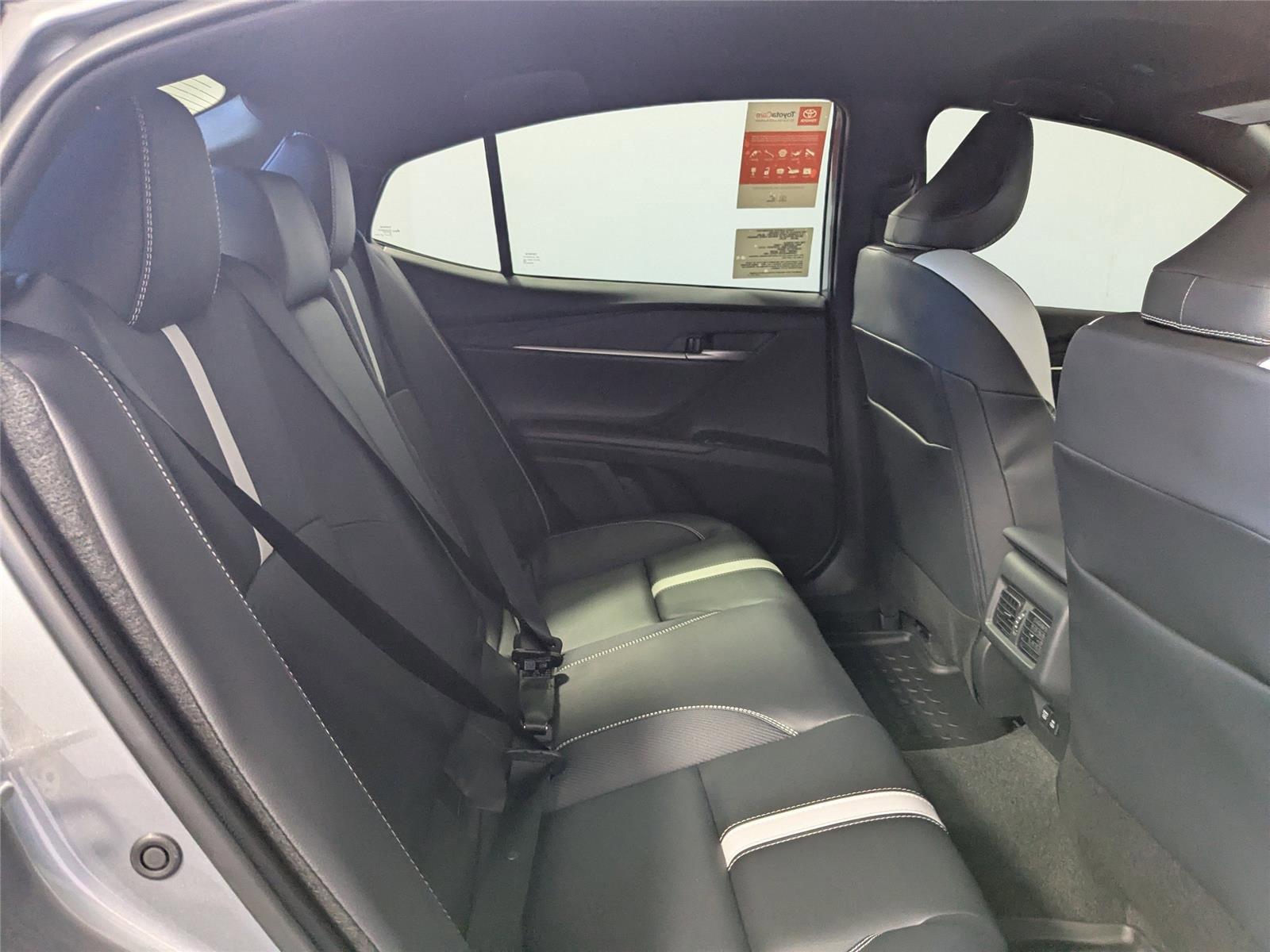 New 2026 Toyota Camry SE image 3
