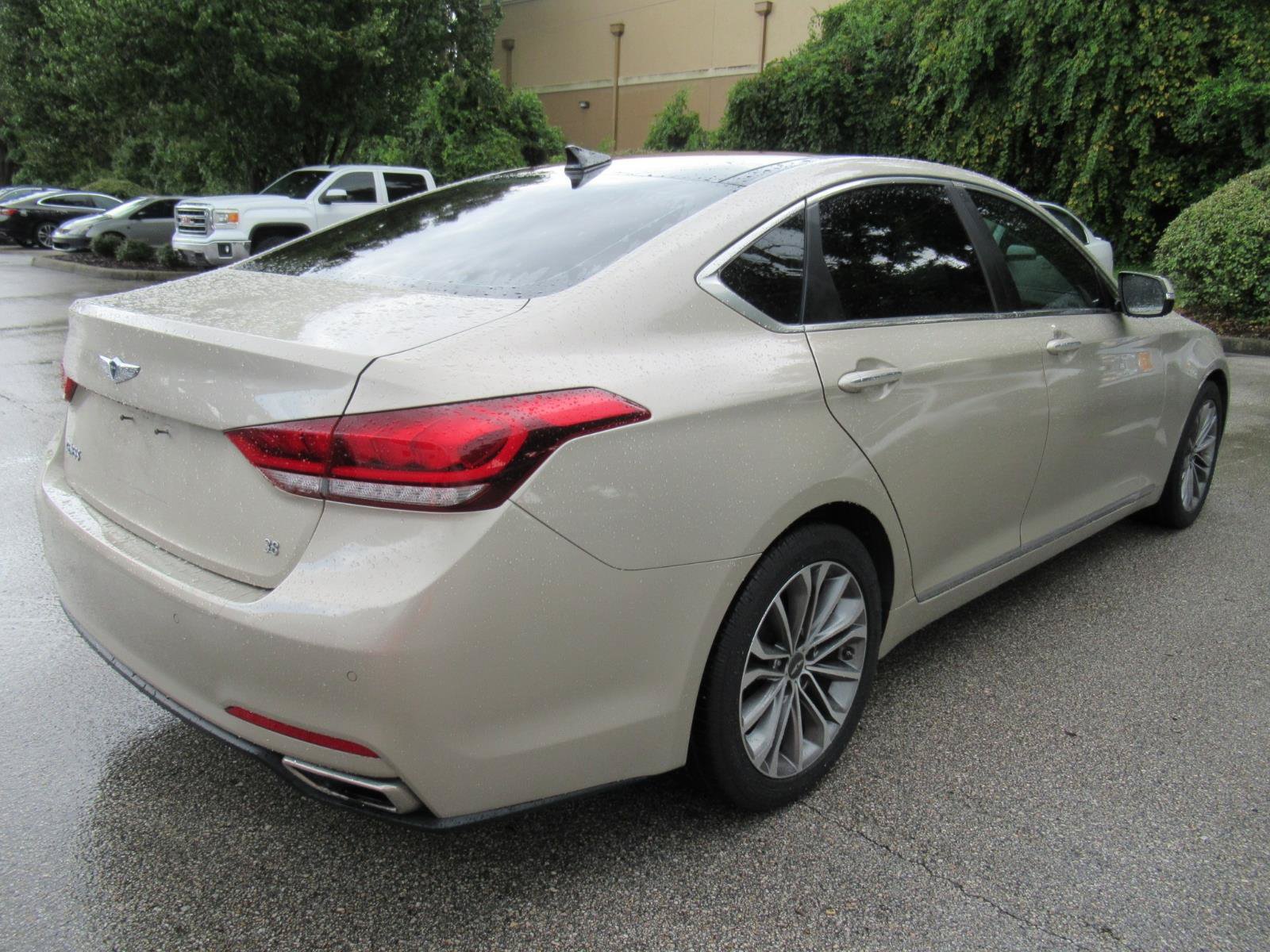 Used 2015 Hyundai Genesis 3.8 w/ Option Group 03 RWD image 8