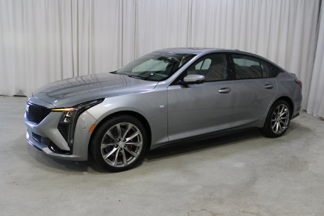 New 2026 Cadillac CT5 Sport w/ Platinum Package AWD/4WD image 31