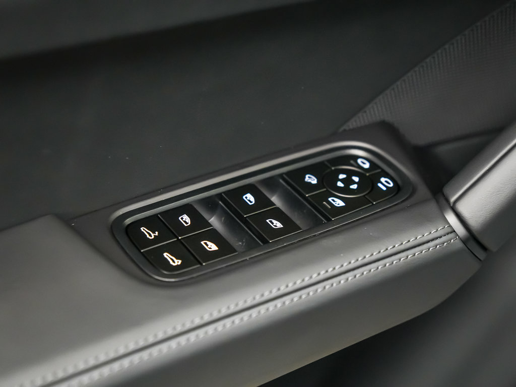 New 2027 Porsche Cayenne S AWD/4WD image 21