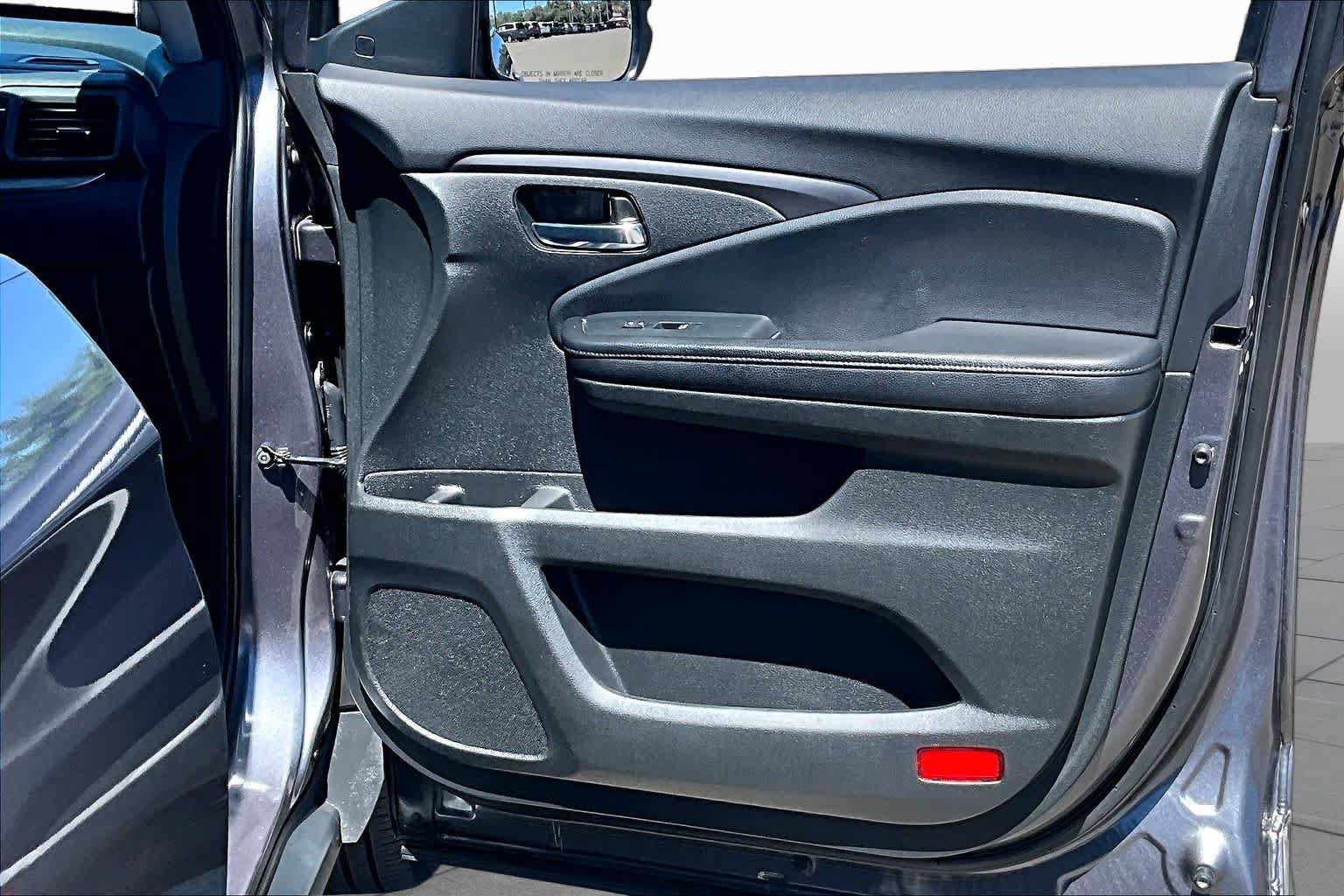 Used 2021 Honda Pilot Special Edition image 22