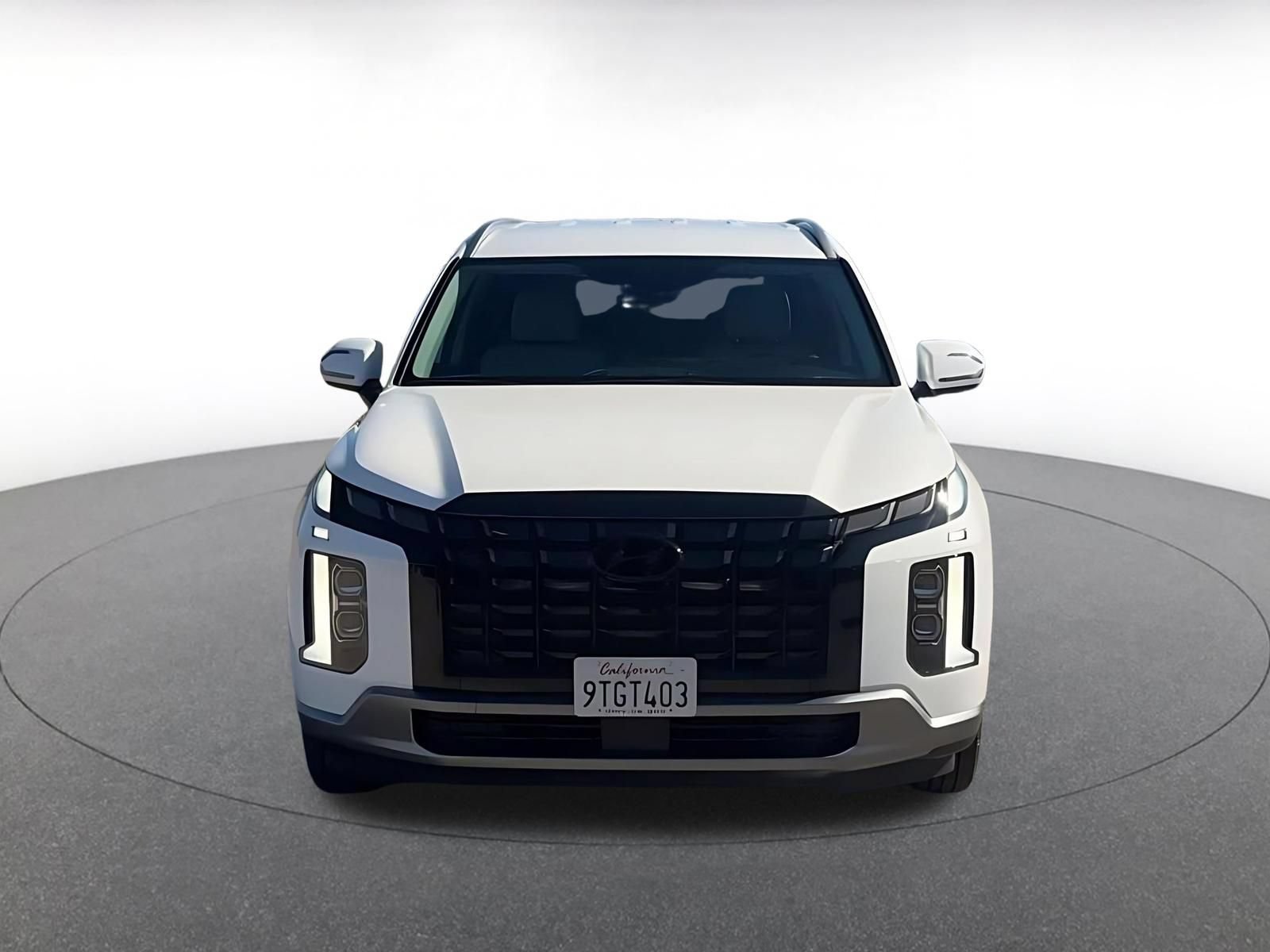 Used 2025 Hyundai Palisade SEL FWD image 3