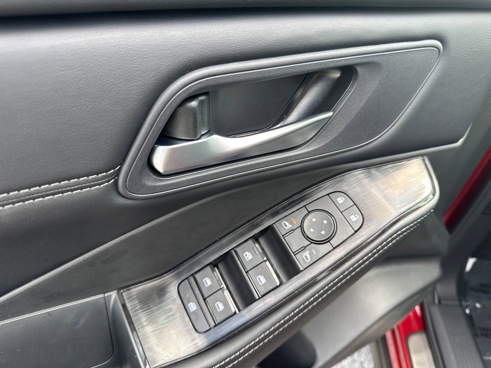 New 2026 Nissan Rogue Dark Armor FWD image 20