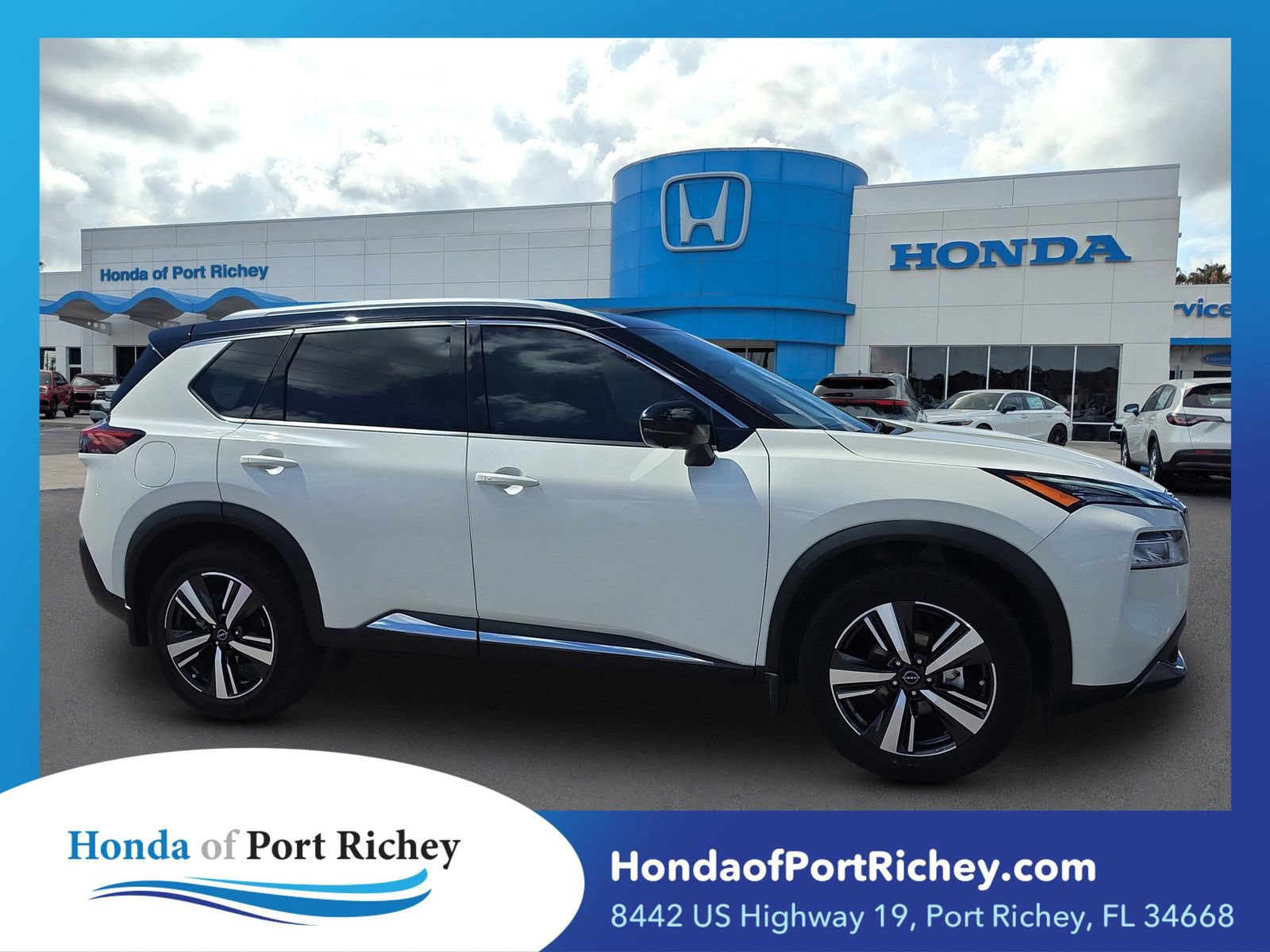 Used 2023 Nissan Rogue SL FWD image 1