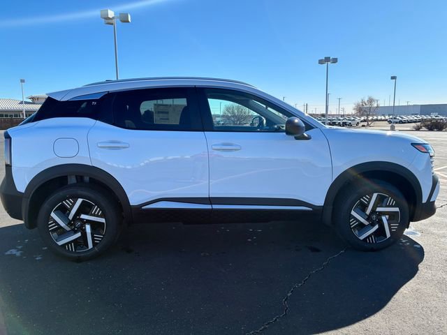New 2026 Nissan Kicks SV w/ SV Premium Package FWD image 7