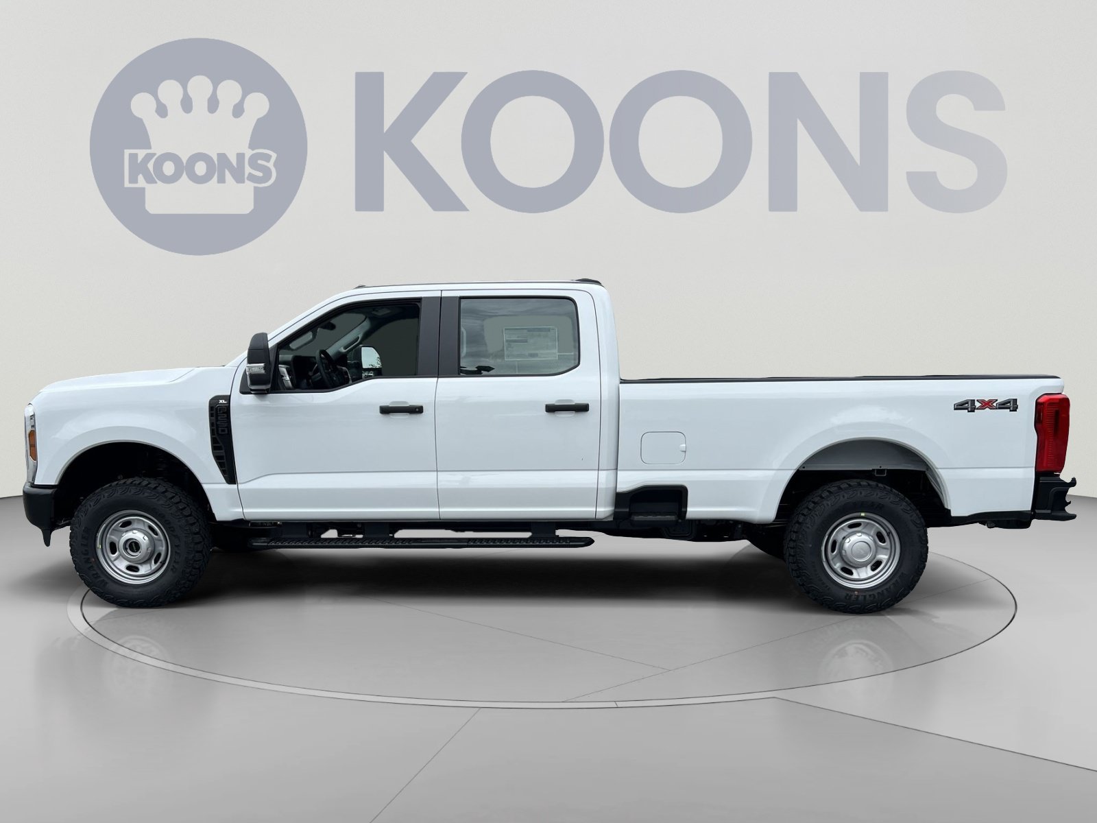 New 2027 Ford F250 XL w/ XL Off-Road 33" Tire Package AWD/4WD image 2