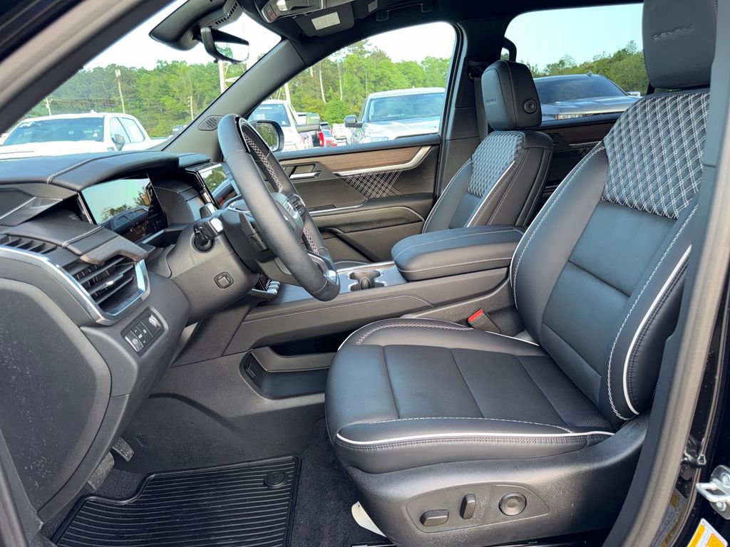 Certified 2026 GMC Acadia Denali w/ Super Cruise Package FWD image 13