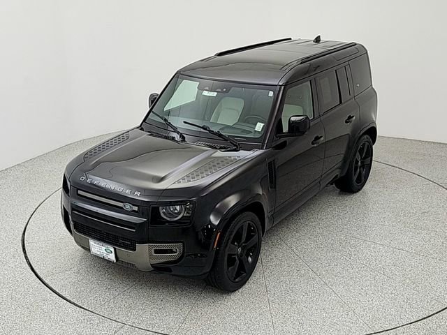 Certified 2023 Land Rover Defender 110 X-Dynamic SE image 13