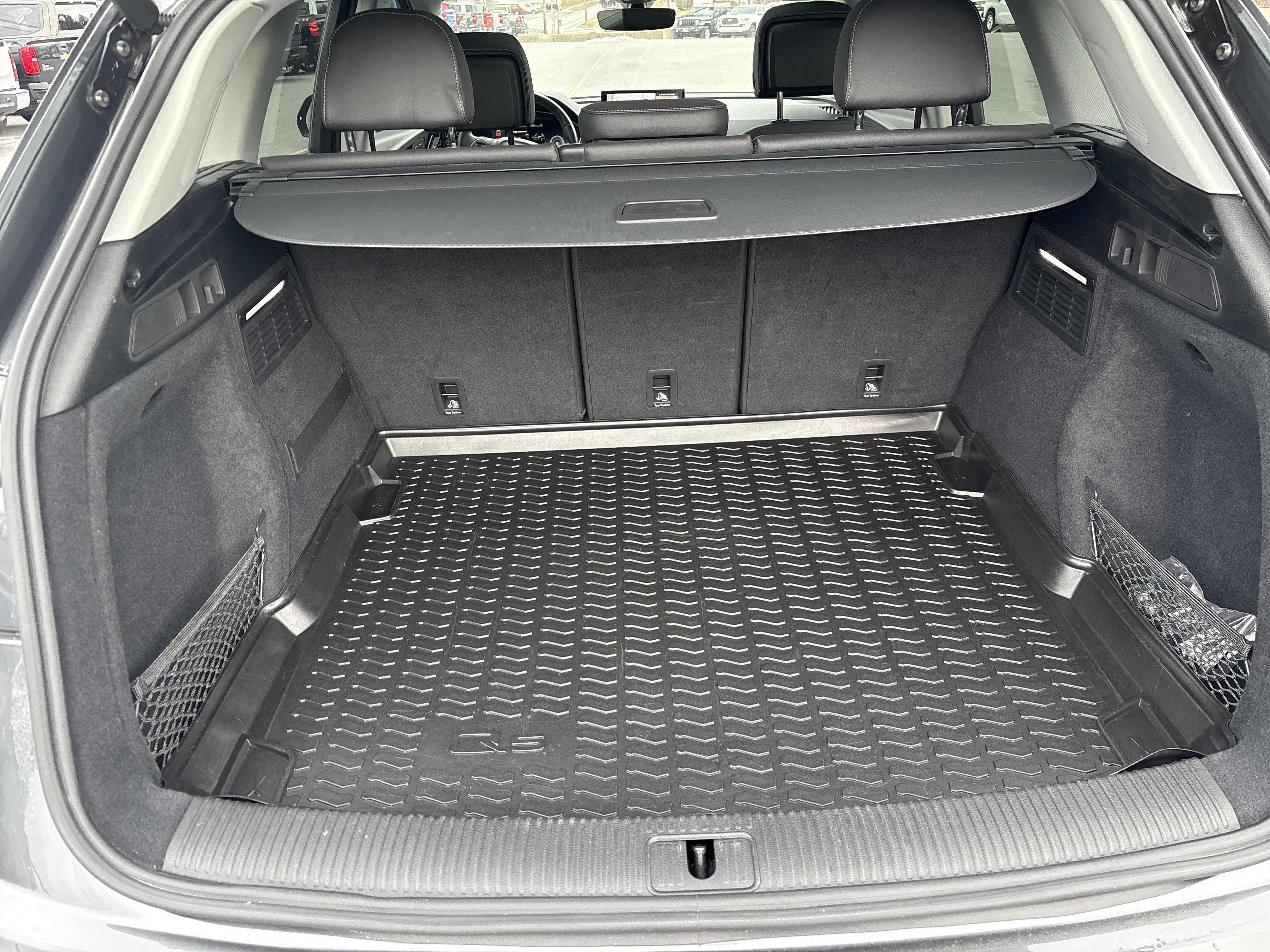 Used 2023 Audi Q5 2.0T Premium Plus w/ Premium Plus Package image 47