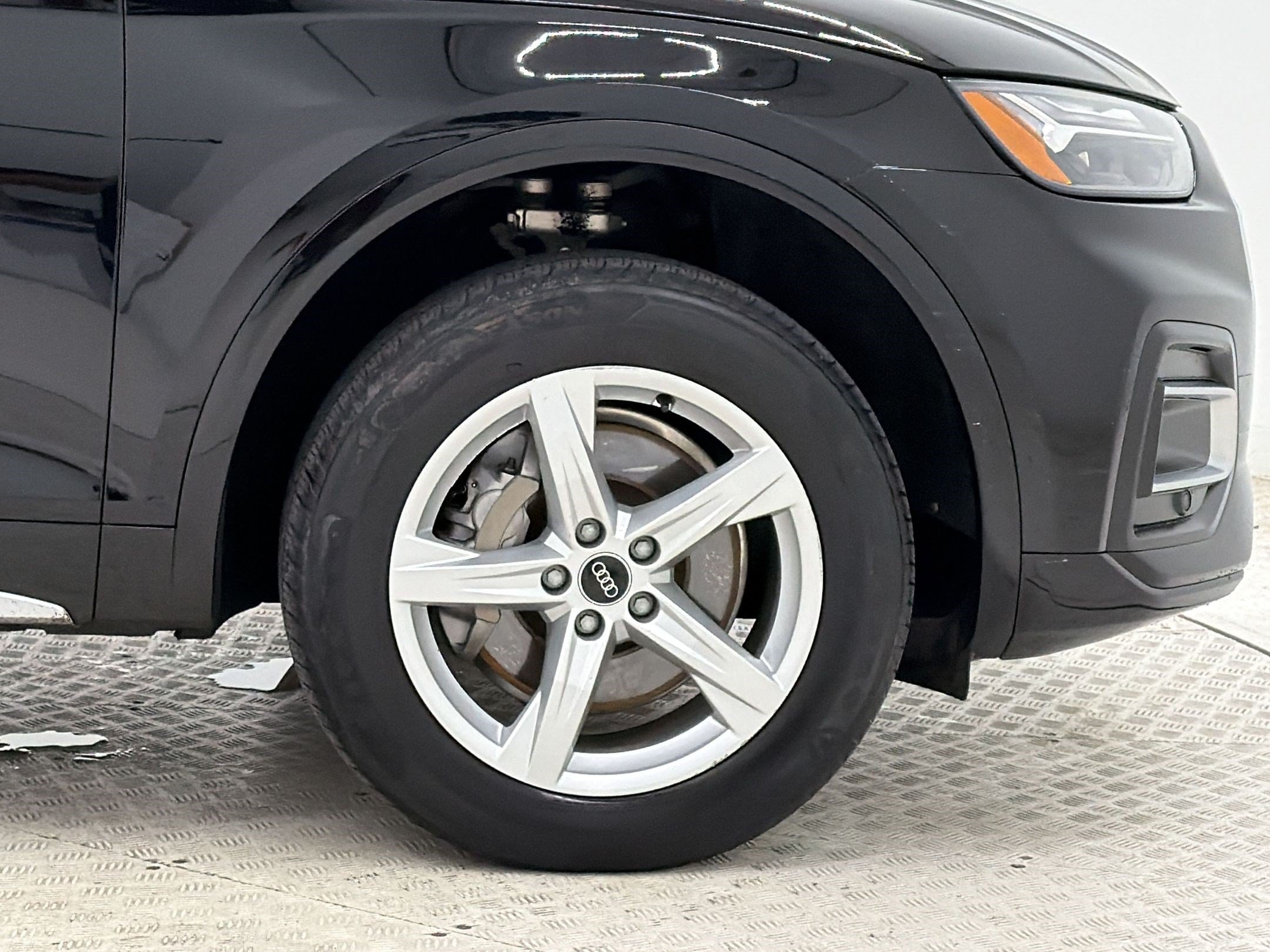 Used 2021 Audi Q5 2.0T Premium w/ Convenience Package AWD/4WD image 12