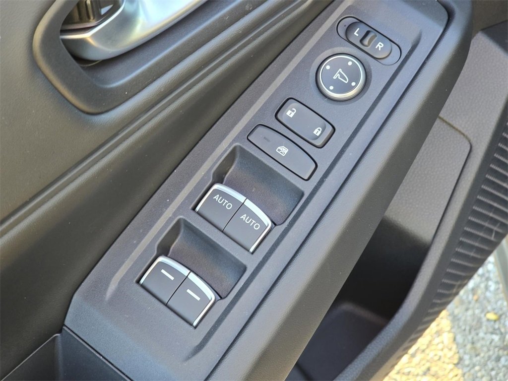 New 2025 Honda Accord SE image 24