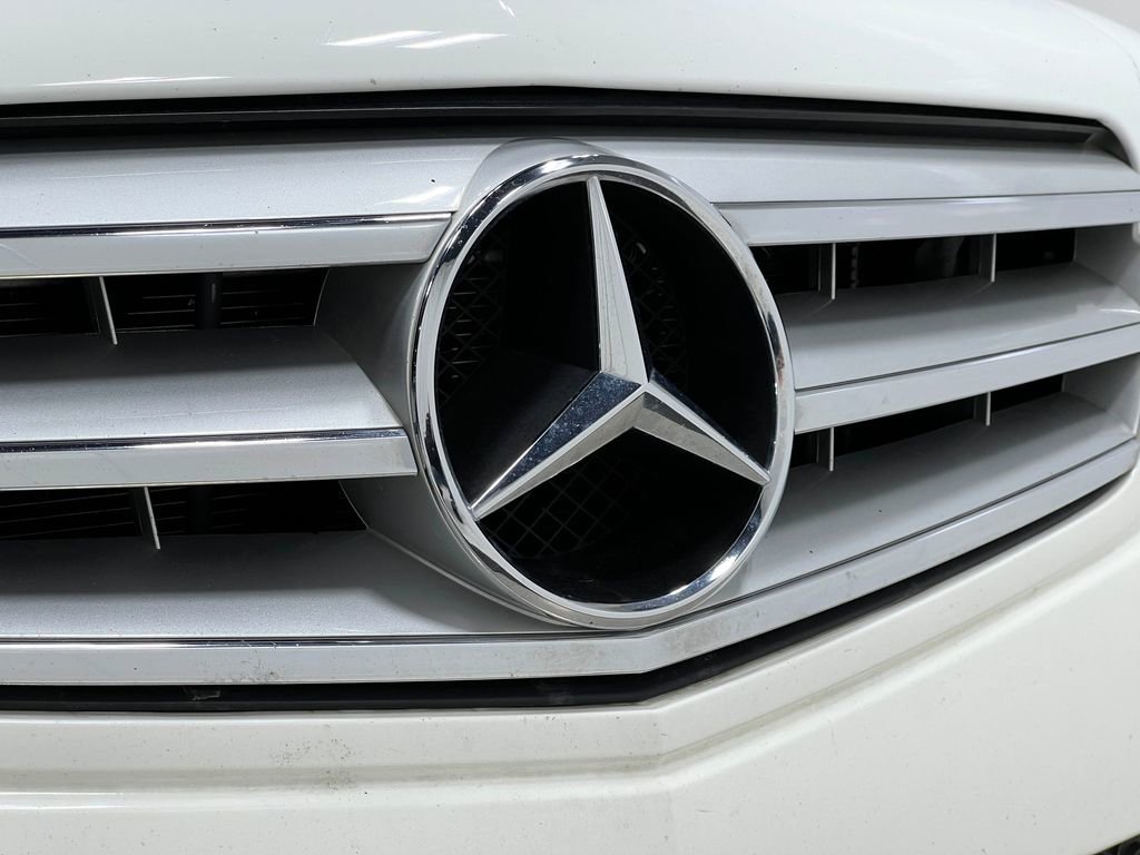 Used 2013 Mercedes-Benz C 300 4MATIC Sedan image 38
