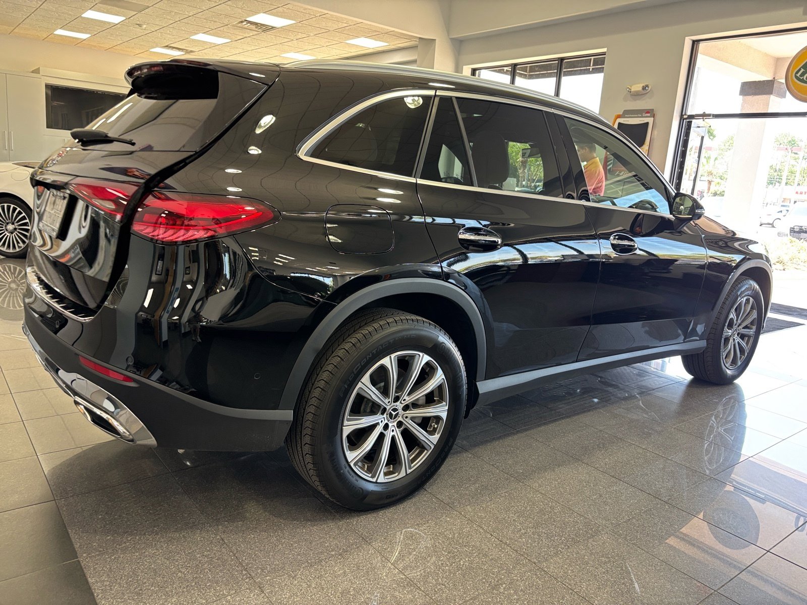 Used 2024 Mercedes-Benz GLC 300 image 15