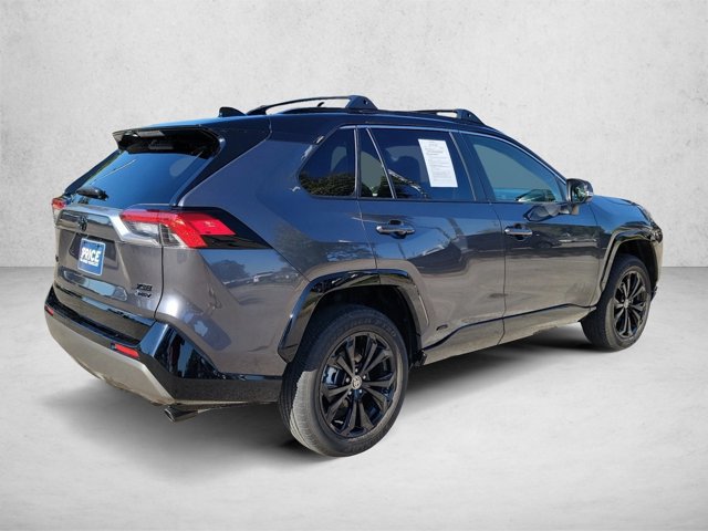 Used 2025 Toyota RAV4 XSE AWD/4WD image 5