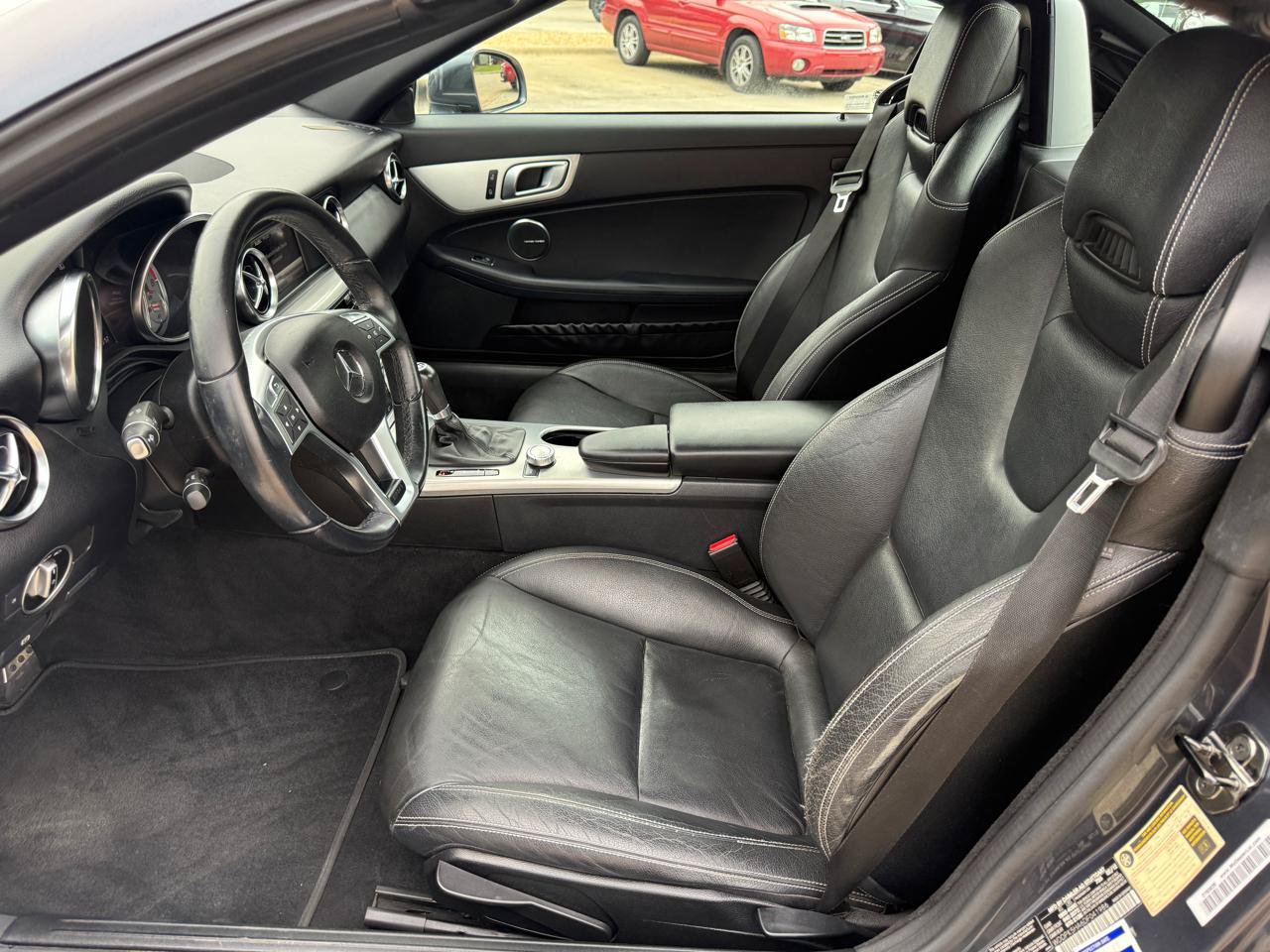 Used 2013 Mercedes-Benz SLK 350 image 11