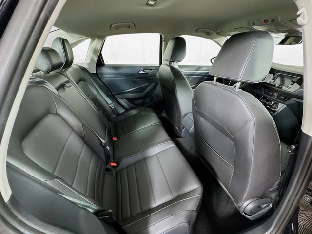 Used 2024 Volkswagen Jetta SE image 24