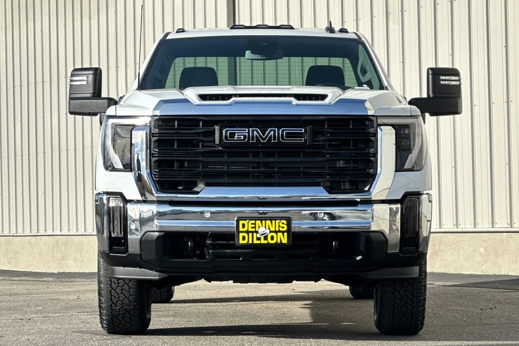 New 2025 GMC Sierra 2500 Pro w/ 1SA Pro Safety Plus Package AWD/4WD image 6