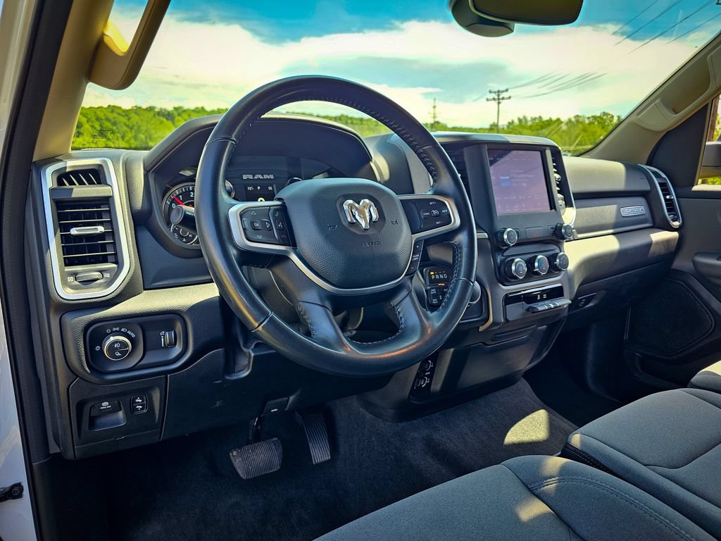 Used 2020 RAM 1500 Big Horn AWD/4WD image 14