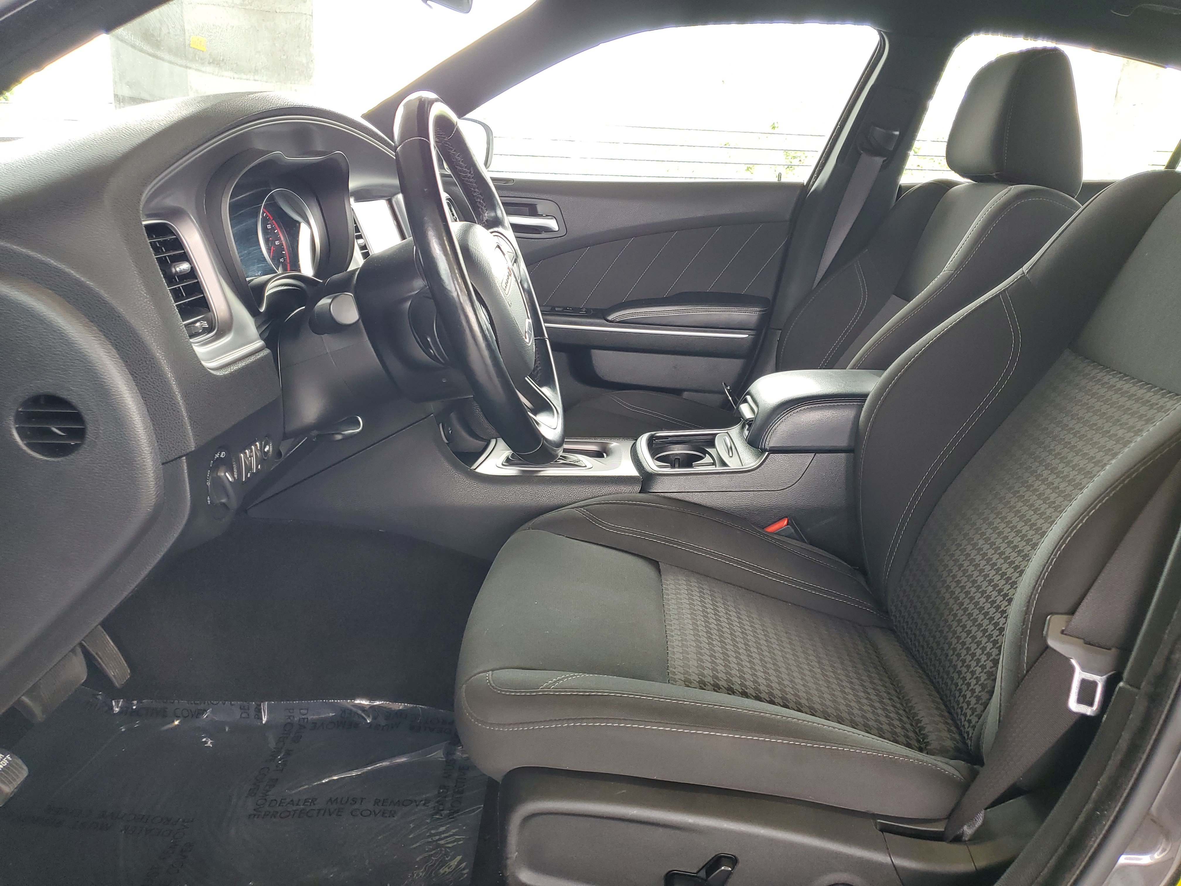 Certified 2023 Dodge Charger SXT RWD image 18
