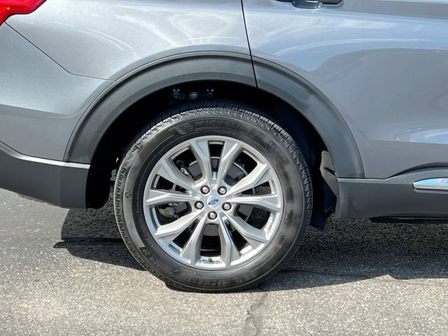 Used 2023 Ford Explorer Limited w/ Equipment Group 301A AWD/4WD image 30