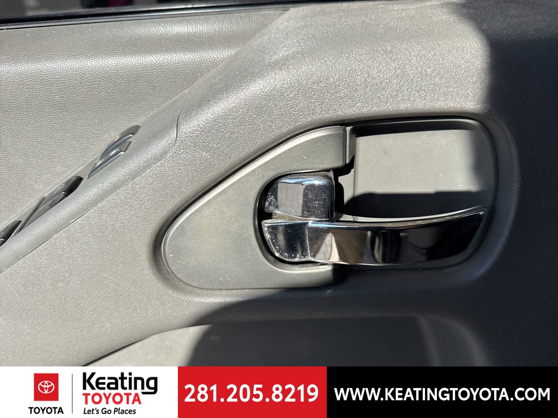 Used 2013 Nissan Frontier SV image 11