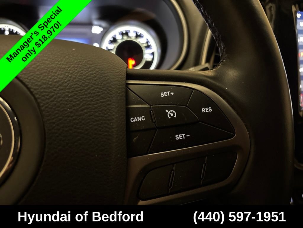 Used 2019 Jeep Cherokee Limited FWD image 19