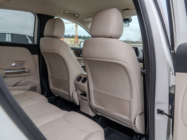 Certified 2022 Mercedes-Benz GLA 250 4MATIC image 29