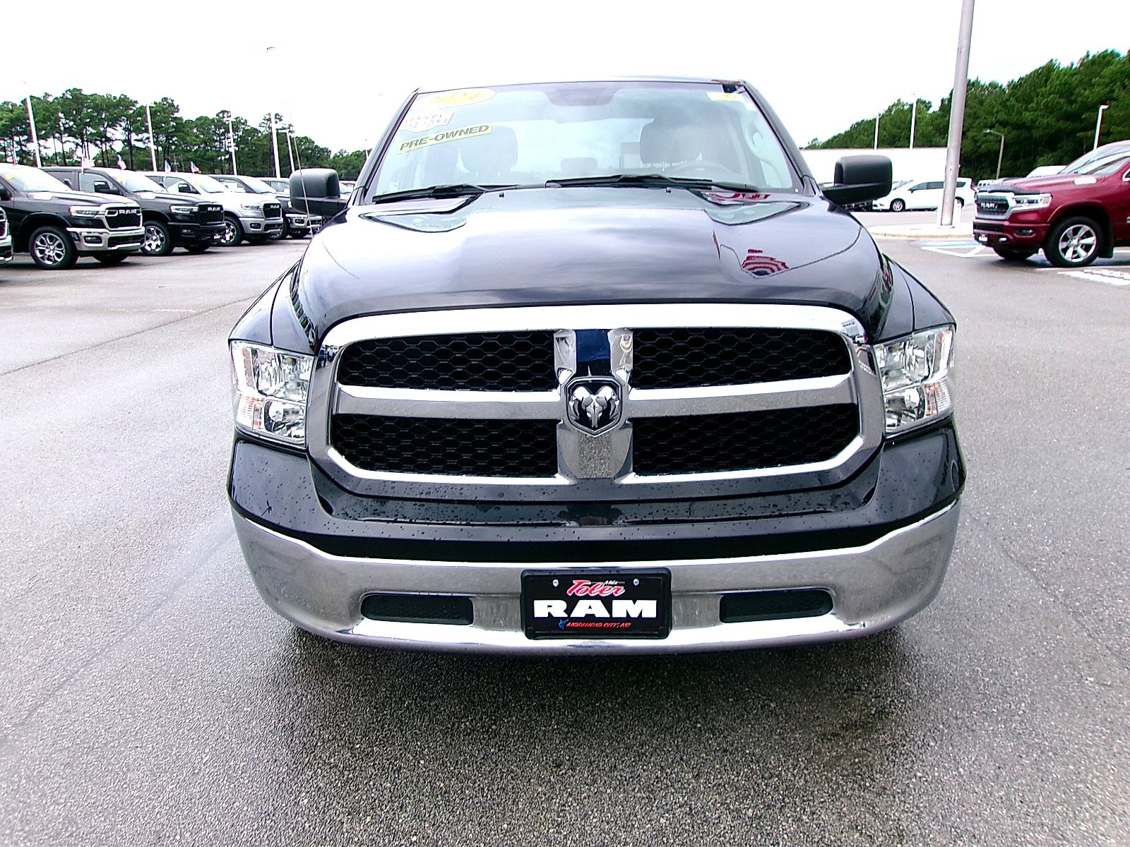 Used 2024 RAM 1500 Classic SLT AWD/4WD image 6