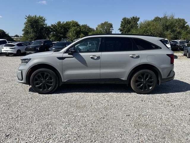 Used 2023 Kia Sorento SX FWD image 3