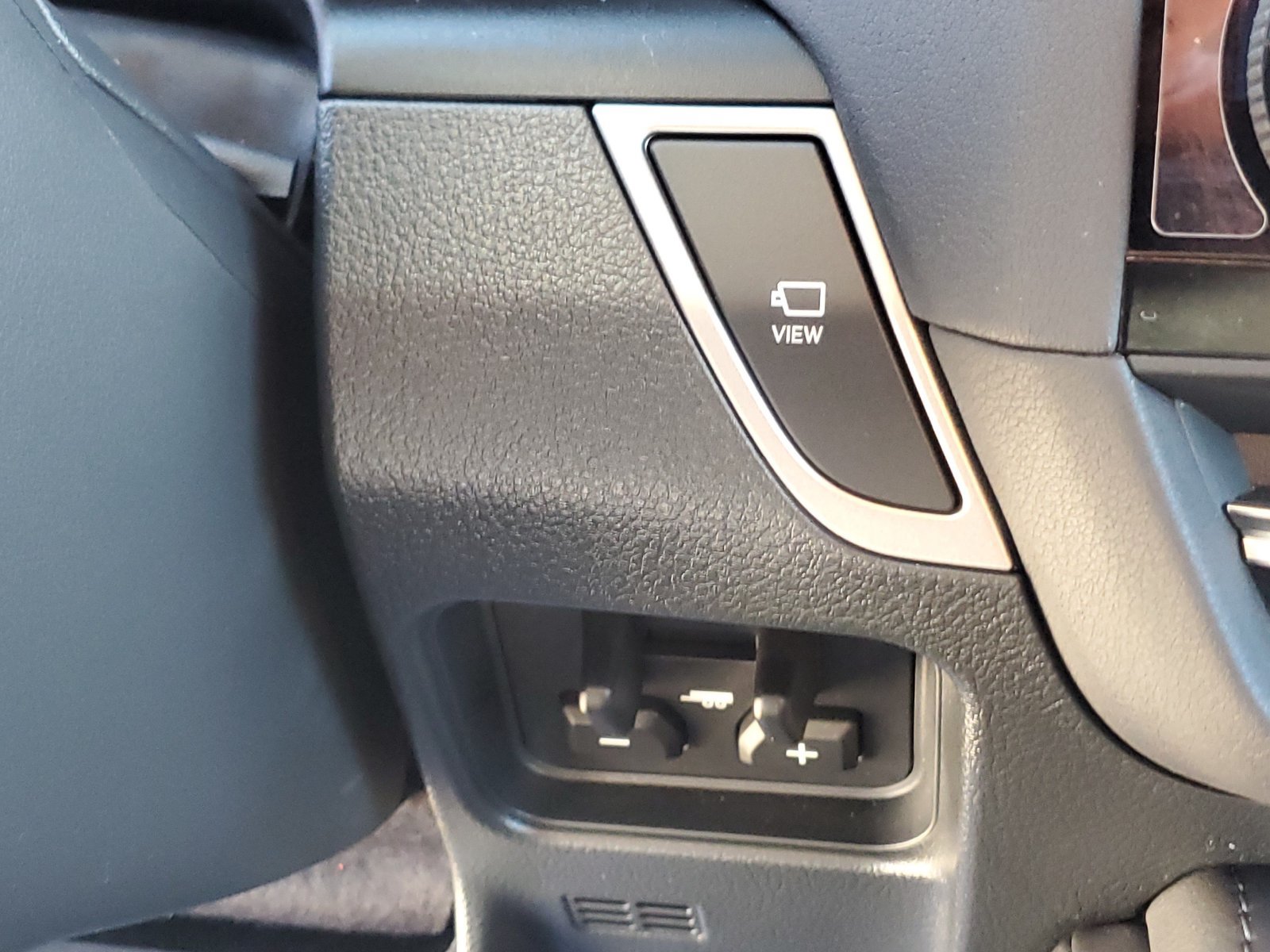Used 2026 Lexus GX 550 w/ Accessory Package (32) AWD/4WD image 33