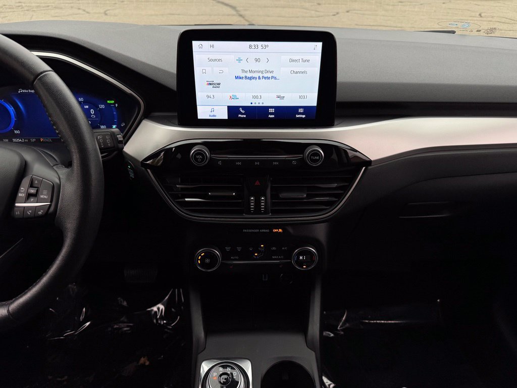 Certified 2020 Ford Escape SE Sport AWD/4WD image 2
