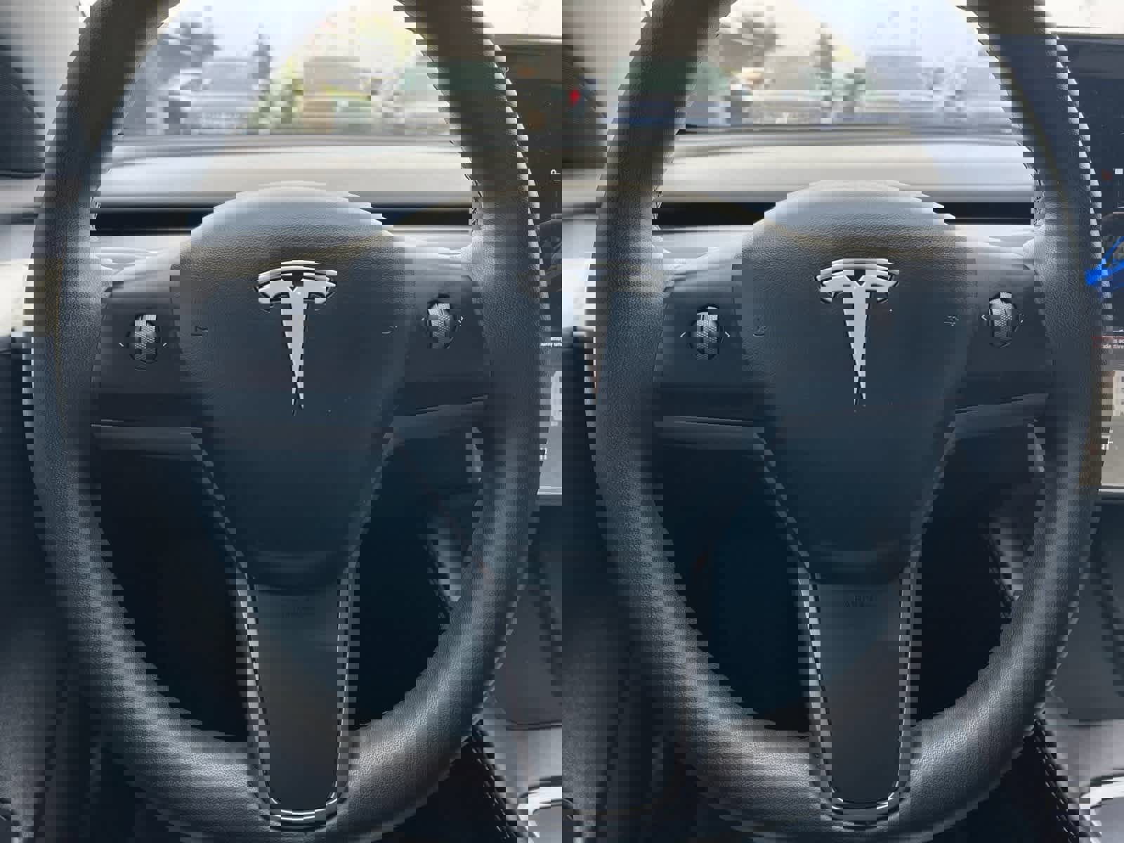 Used 2021 Tesla Model 3 Standard Range Plus image 23