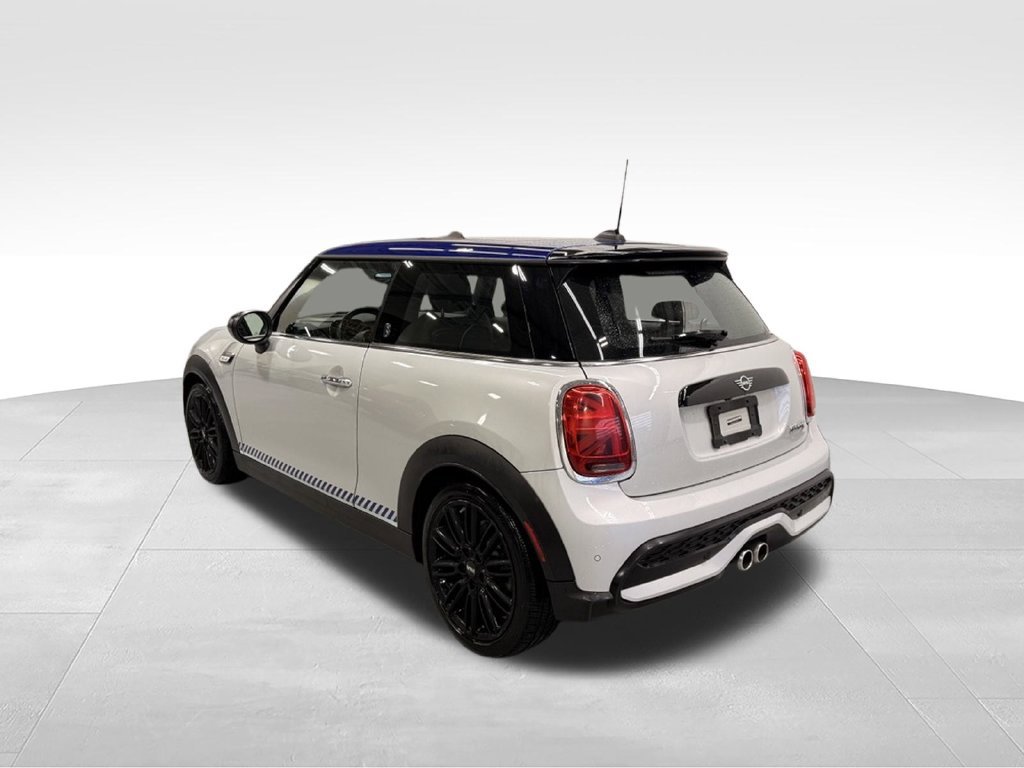 Used 2022 MINI Cooper S FWD image 3
