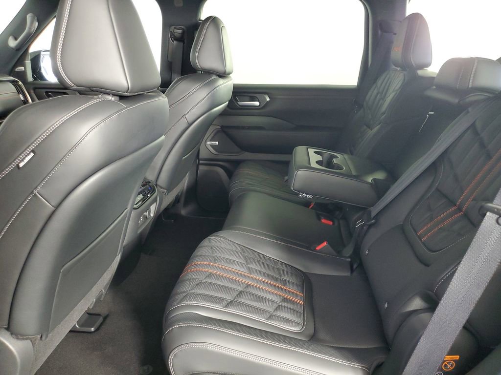 New 2025 Nissan Armada PRO-4X image 13
