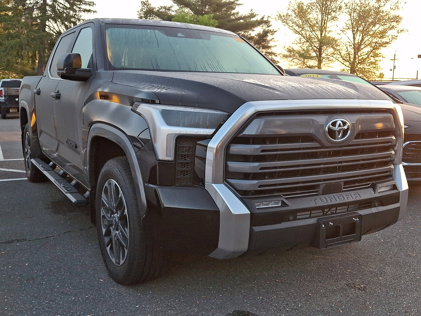 Used 2025 Toyota Tundra Limited image 5