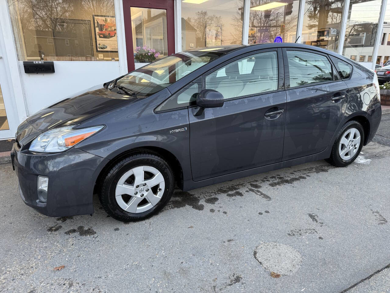 Used 2010 Toyota Prius Three FWD image 39