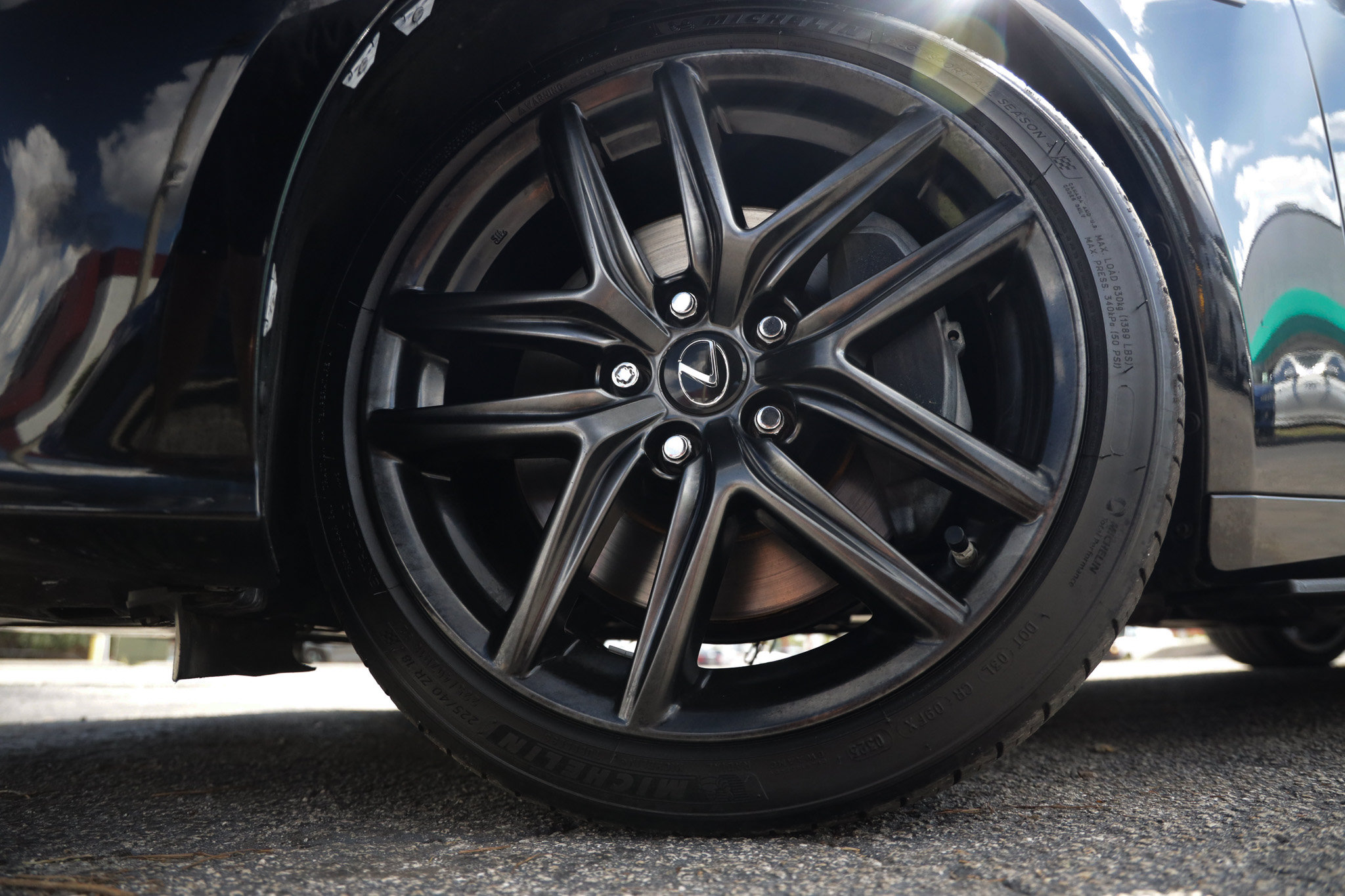 Used 2016 Lexus IS 200t w/ F Sport Package RWD image 35