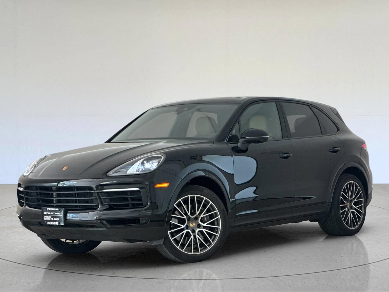 Certified 2023 Porsche Cayenne AWD/4WD image 1