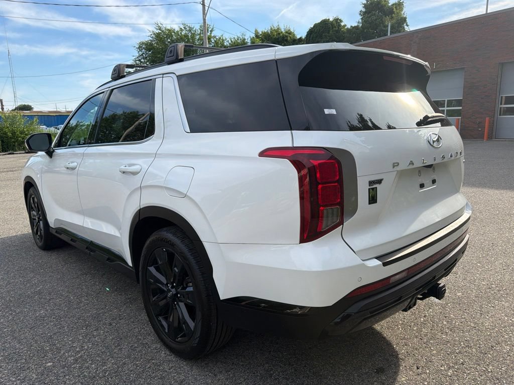 Used 2024 Hyundai Palisade XRT AWD/4WD image 3