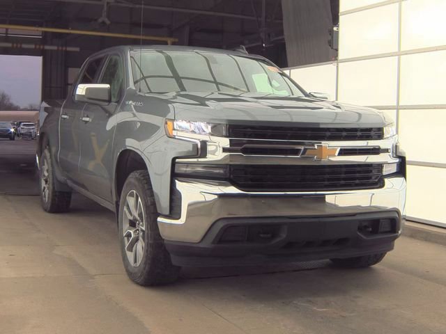 Used 2021 Chevrolet Silverado 1500 LT AWD/4WD image 3