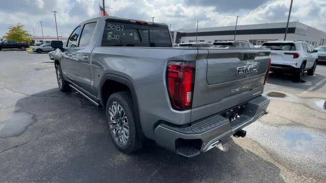 Used 2026 GMC Sierra 1500 Denali Ultimate AWD/4WD image 8