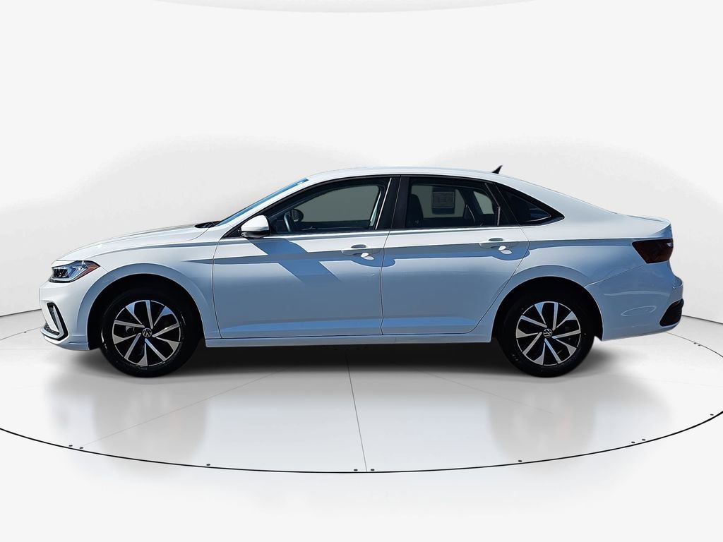 Used 2025 Volkswagen Jetta S image 9